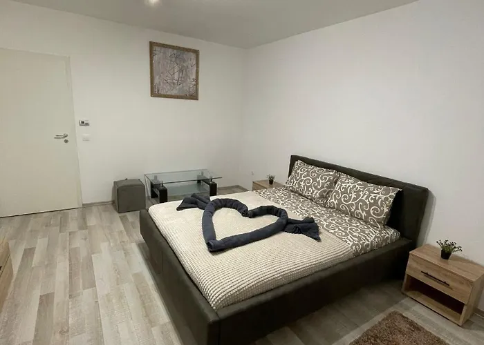 Ddm Residence